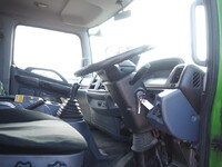 日野レンジャーコンテナ専用車増トン（6t・8t）[写真33]