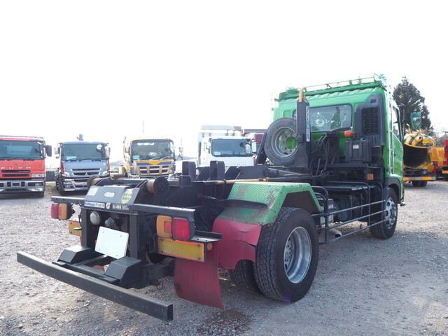 日野レンジャーコンテナ専用車増トン（6t・8t）[写真04]