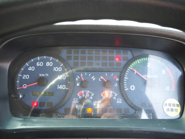 日野レンジャーコンテナ専用車増トン（6t・8t）[写真40]