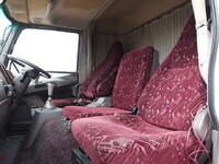 三菱ふそうファイタークレーン6段中型（4t）[写真33]