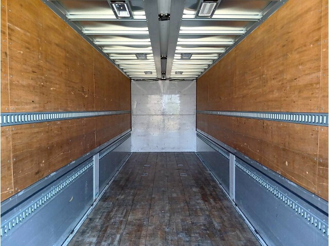 日野プロフィアアルミウイング大型（10t）[写真13]