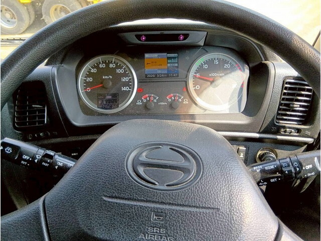 日野プロフィアアルミウイング大型（10t）[写真18]