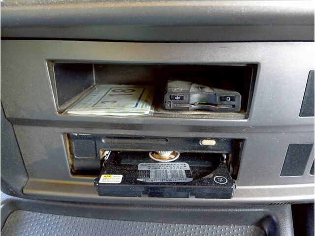 日野プロフィアアルミウイング大型（10t）[写真20]