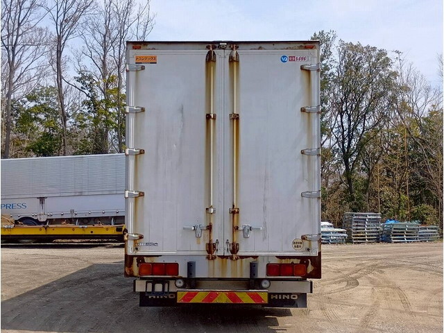 日野プロフィアアルミウイング大型（10t）[写真08]