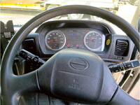 日野プロフィアアルミウイング大型（10t）[写真18]