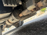 三菱ふそうキャンター平ボディ小型（2t・3t）[写真32]