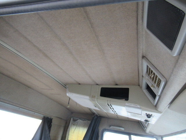 三菱ふそうグレートトレーラーヘッド（トラクターヘッド）大型（10t）[写真20]