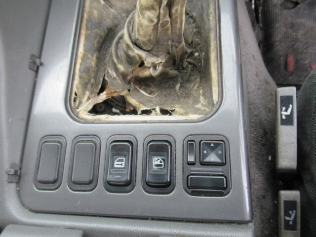 三菱ふそうグレートトレーラーヘッド（トラクターヘッド）大型（10t）[写真26]