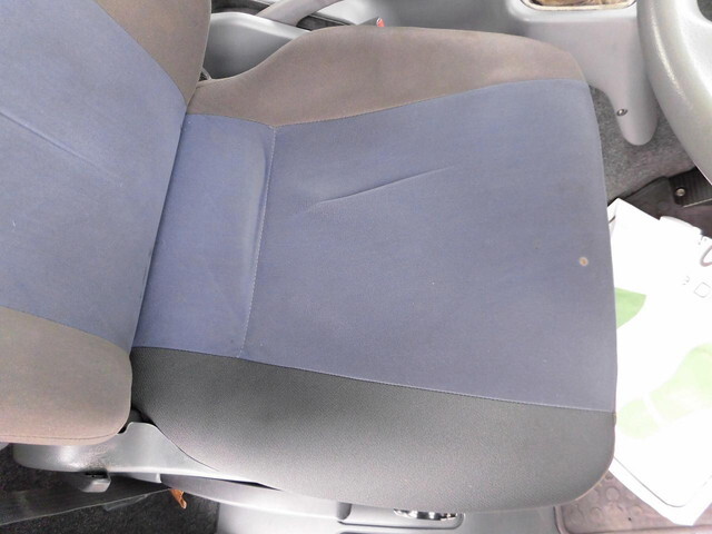 三菱ふそうファイター平ボディ中型（4t）[写真18]