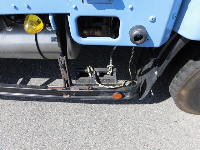 三菱ふそうファイター平ボディ中型（4t）[写真24]