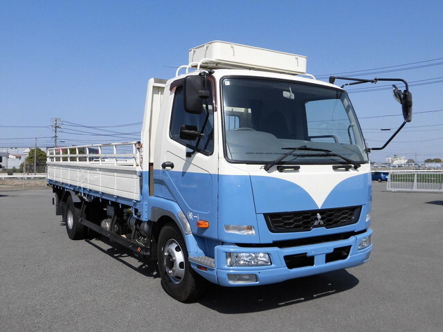 三菱ふそうファイター平ボディ中型（4t）[写真03]