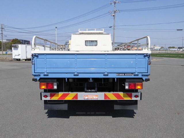 三菱ふそうファイター平ボディ中型（4t）[写真07]