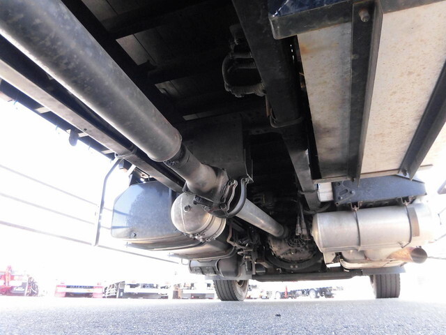 三菱ふそうスーパーグレートアルミブロック大型（10t）[写真10]