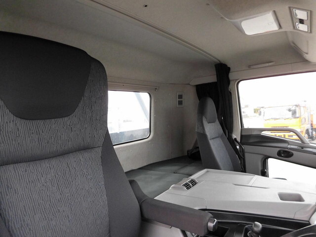 三菱ふそうスーパーグレートアルミブロック大型（10t）[写真17]