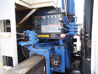 三菱ふそうファイターセルフクレーン6段増トン（6t・8t）[写真14]