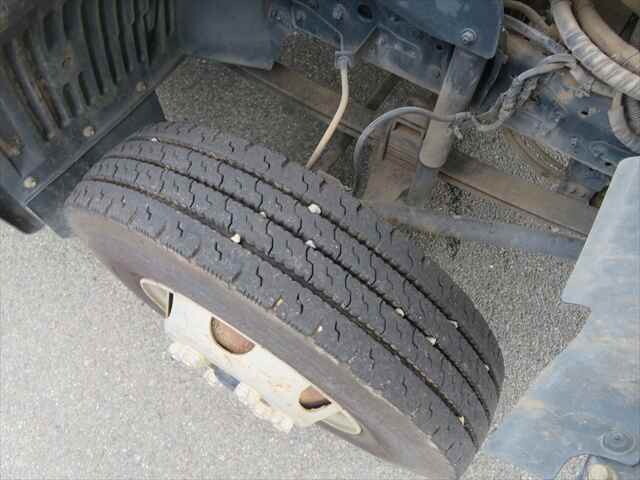 日野レンジャーダンプ中型（4t）[写真13]