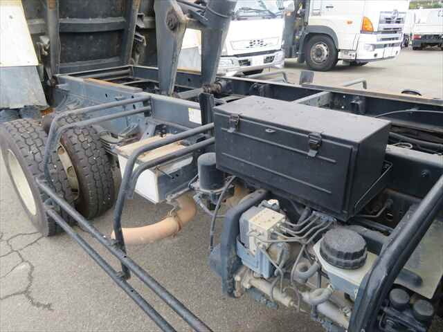 日野レンジャーダンプ中型（4t）[写真19]