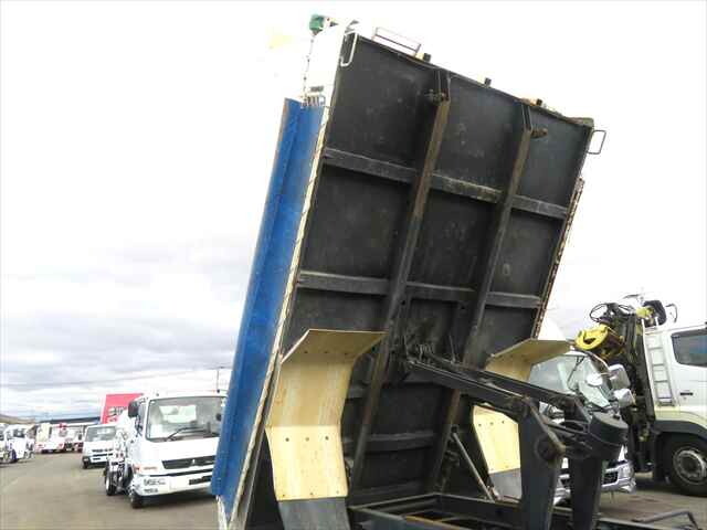 日野レンジャーダンプ中型（4t）[写真22]