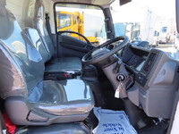 いすゞエルフ冷凍車（冷蔵車）小型（2t・3t）[写真21]