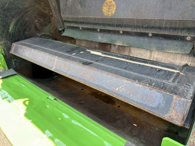 日野デュトロパッカー車（塵芥車）小型（2t・3t）[写真15]