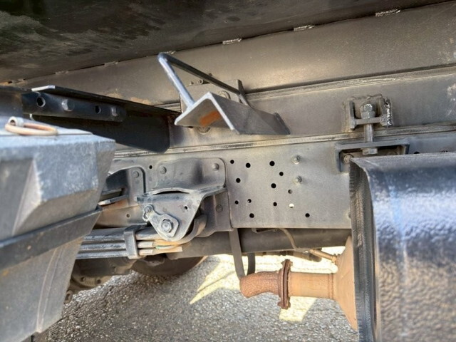 日野デュトロパッカー車（塵芥車）小型（2t・3t）[写真24]