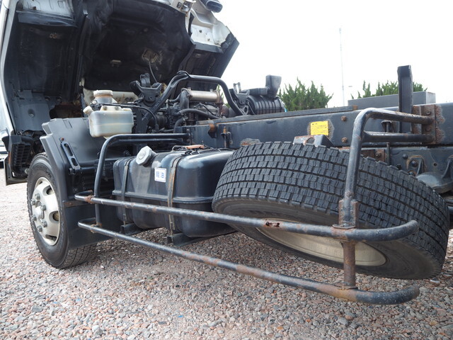 いすゞフォワード深ダンプ（土砂禁ダンプ）中型（4t）[写真21]