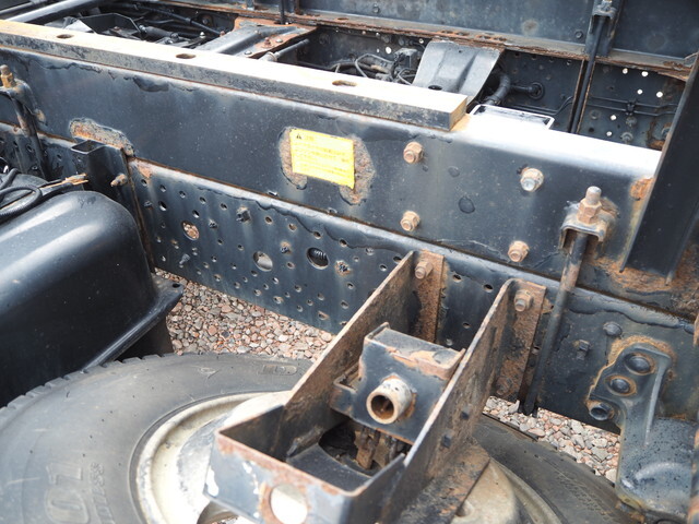 いすゞフォワード深ダンプ（土砂禁ダンプ）中型（4t）[写真23]