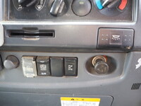 いすゞフォワード深ダンプ（土砂禁ダンプ）中型（4t）[写真38]