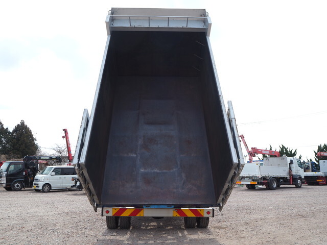 いすゞフォワード深ダンプ（土砂禁ダンプ）中型（4t）[写真09]