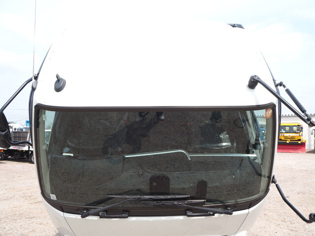 三菱ふそうファイターコンテナ専用車中型（4t）[写真14]