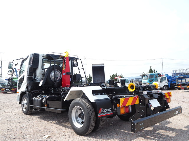 三菱ふそうファイターコンテナ専用車中型（4t）[写真02]