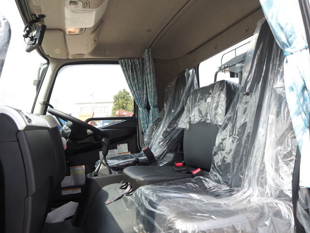 三菱ふそうファイターコンテナ専用車中型（4t）[写真32]