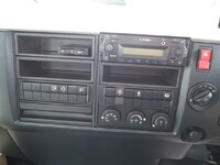 三菱ふそうファイターコンテナ専用車中型（4t）[写真38]