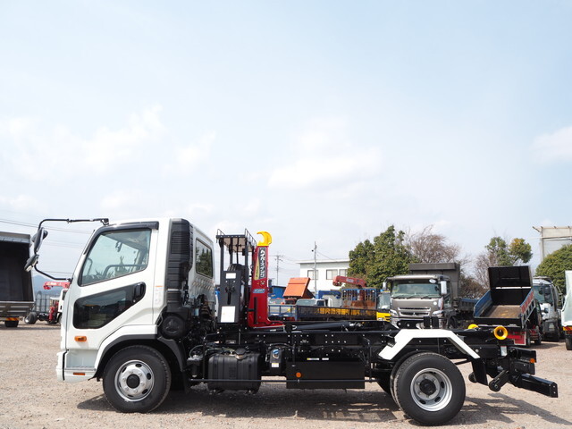 三菱ふそうファイターコンテナ専用車中型（4t）[写真05]