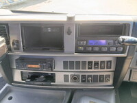 日野プロフィアトレーラーヘッド（トラクターヘッド）大型（10t）[写真28]