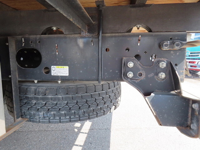 いすゞフォワードクレーン5段中型（4t）[写真11]