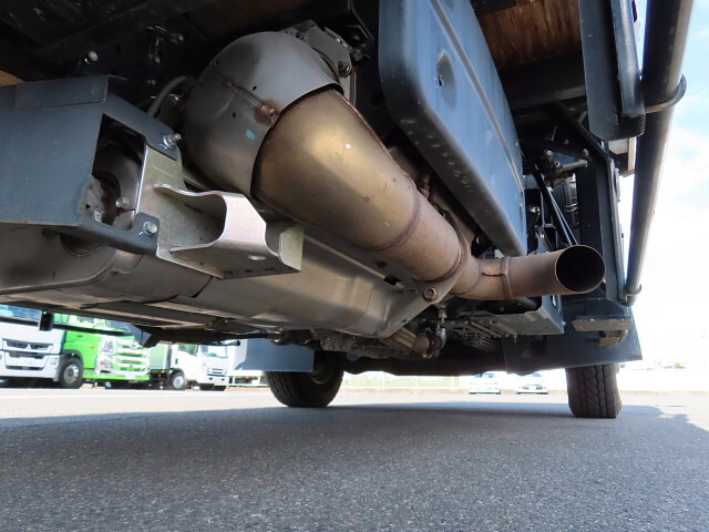 いすゞフォワードクレーン5段中型（4t）[写真13]