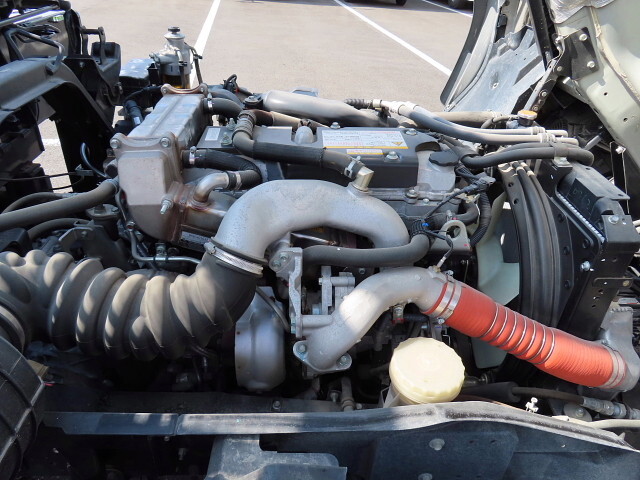 いすゞフォワードクレーン5段中型（4t）[写真15]