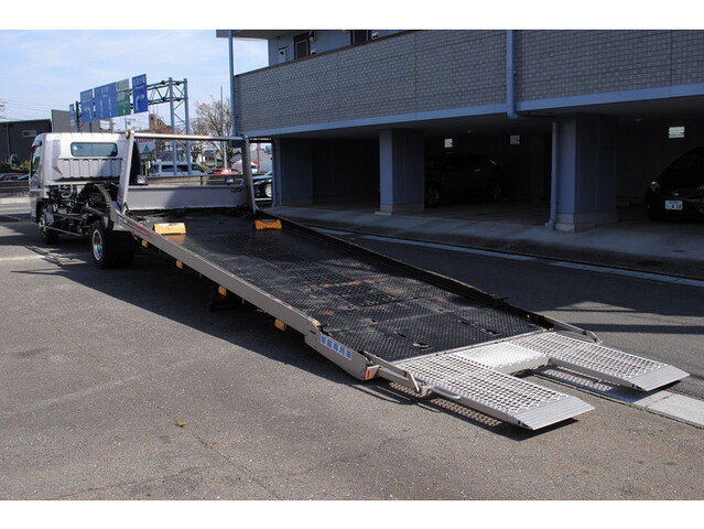 三菱ふそうキャンターキャリアカー小型（2t・3t）[写真02]