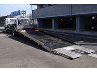 三菱ふそうキャンターキャリアカー小型（2t・3t）[写真02]