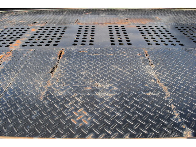 三菱ふそうキャンターキャリアカー小型（2t・3t）[写真38]