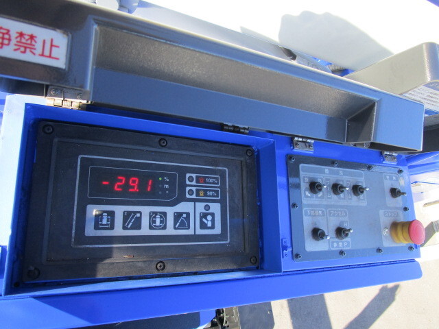 日野デュトロ高所作業車小型（2t・3t）[写真32]