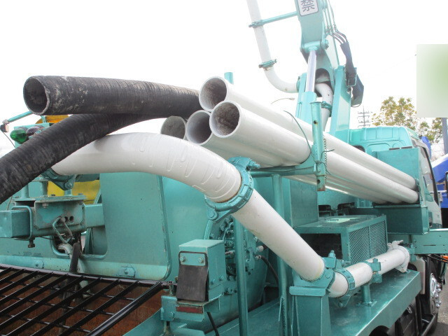 日野デュトロコンクリートポンプ車小型（2t・3t）[写真32]