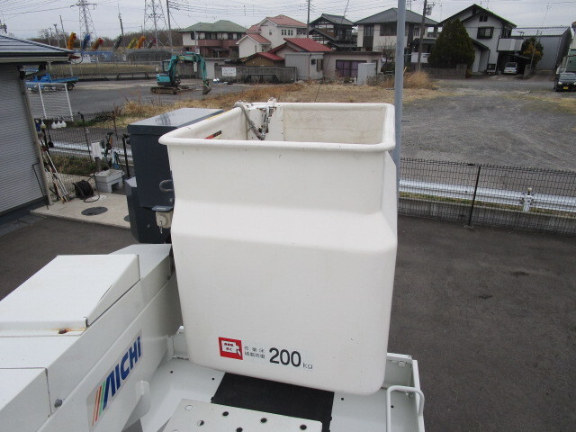 日野デュトロ高所作業車小型（2t・3t）[写真20]