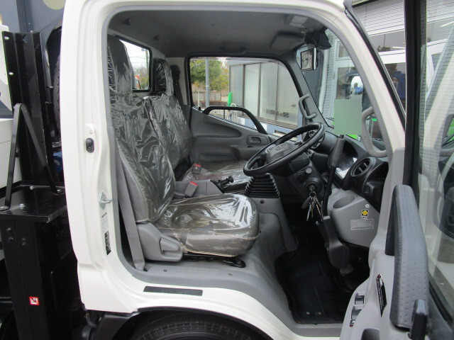 日野デュトロ高所作業車小型（2t・3t）[写真09]