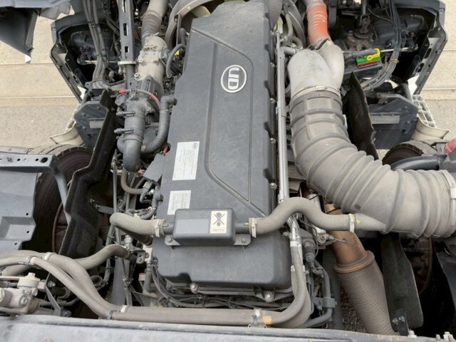 UDトラックスクオンアルミブロック大型（10t）[写真18]