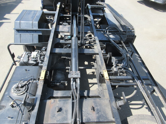 三菱ふそうキャンターセーフティローダー小型（2t・3t）[写真31]