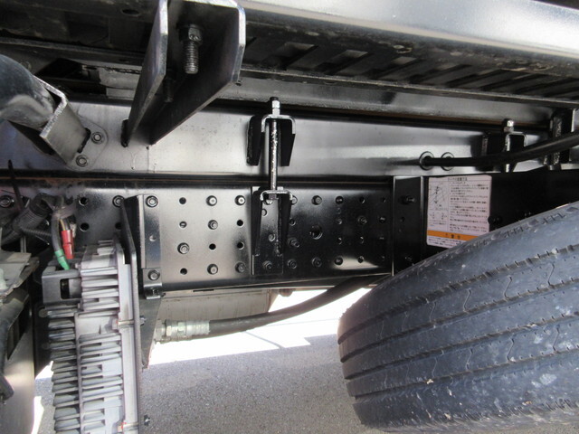 三菱ふそうキャンターセーフティローダー小型（2t・3t）[写真07]