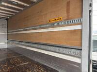 いすゞフォワードアルミウイング中型（4t）[写真11]