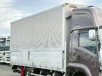 いすゞフォワードアルミウイング中型（4t）[写真06]